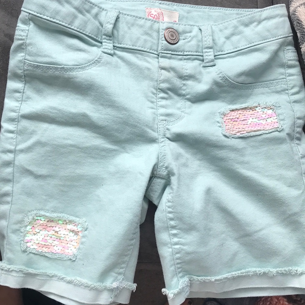 SO girls light teal shorts